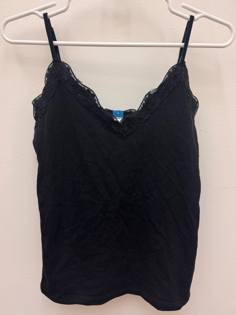 Old navy lace trimmed black tank